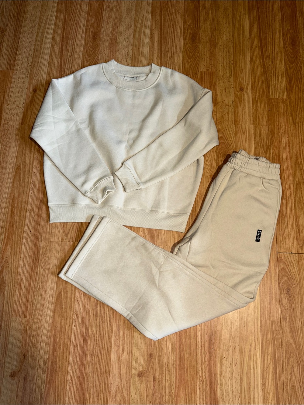 Comfrt Bundle Sweatshirt & Sweatpants Size XS